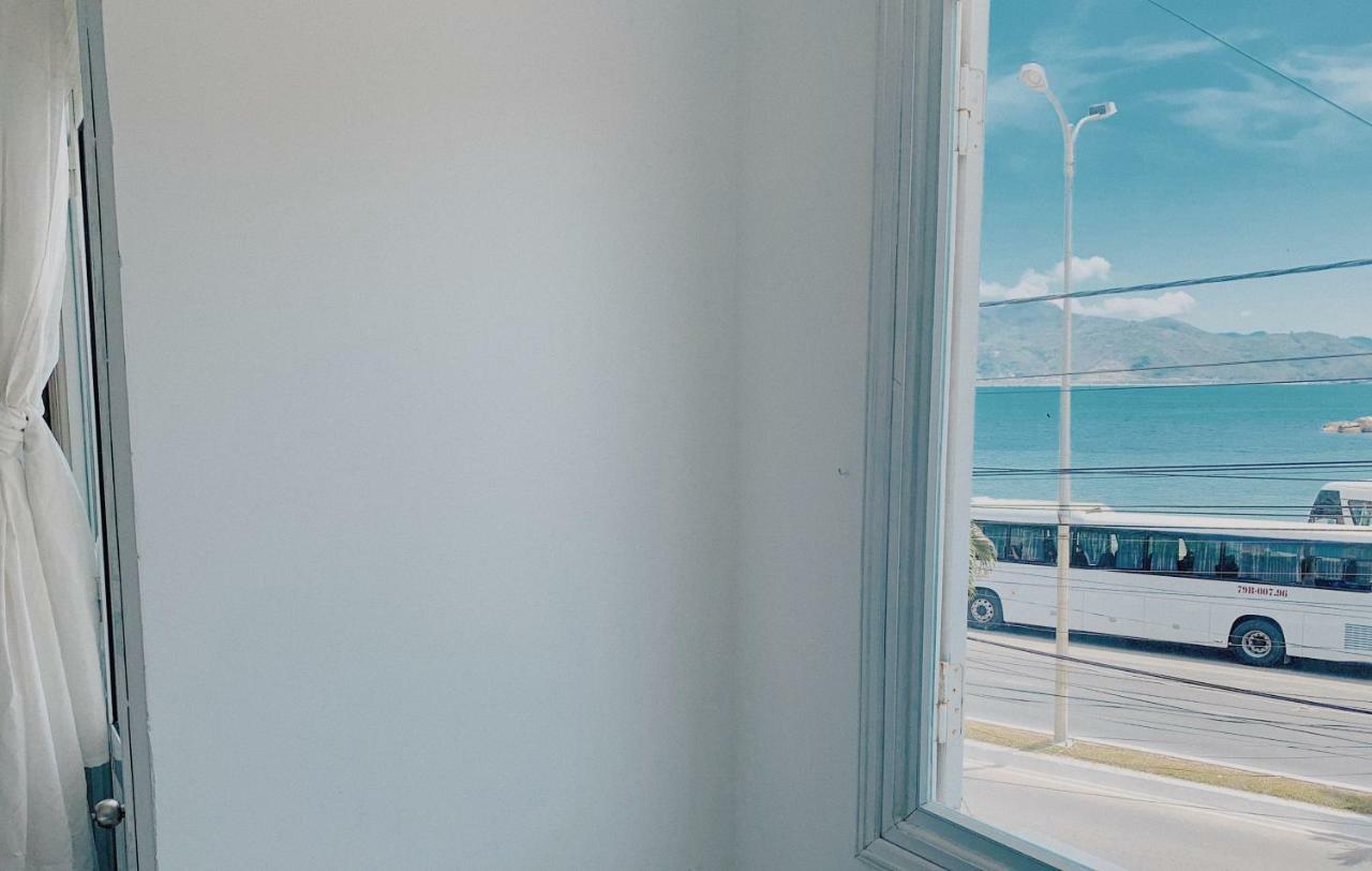Vivid Seaside Homestay Nha Trang Exterior foto