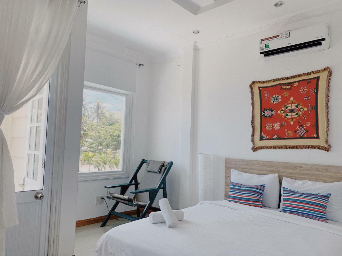 Vivid Seaside Homestay Nha Trang Exterior foto